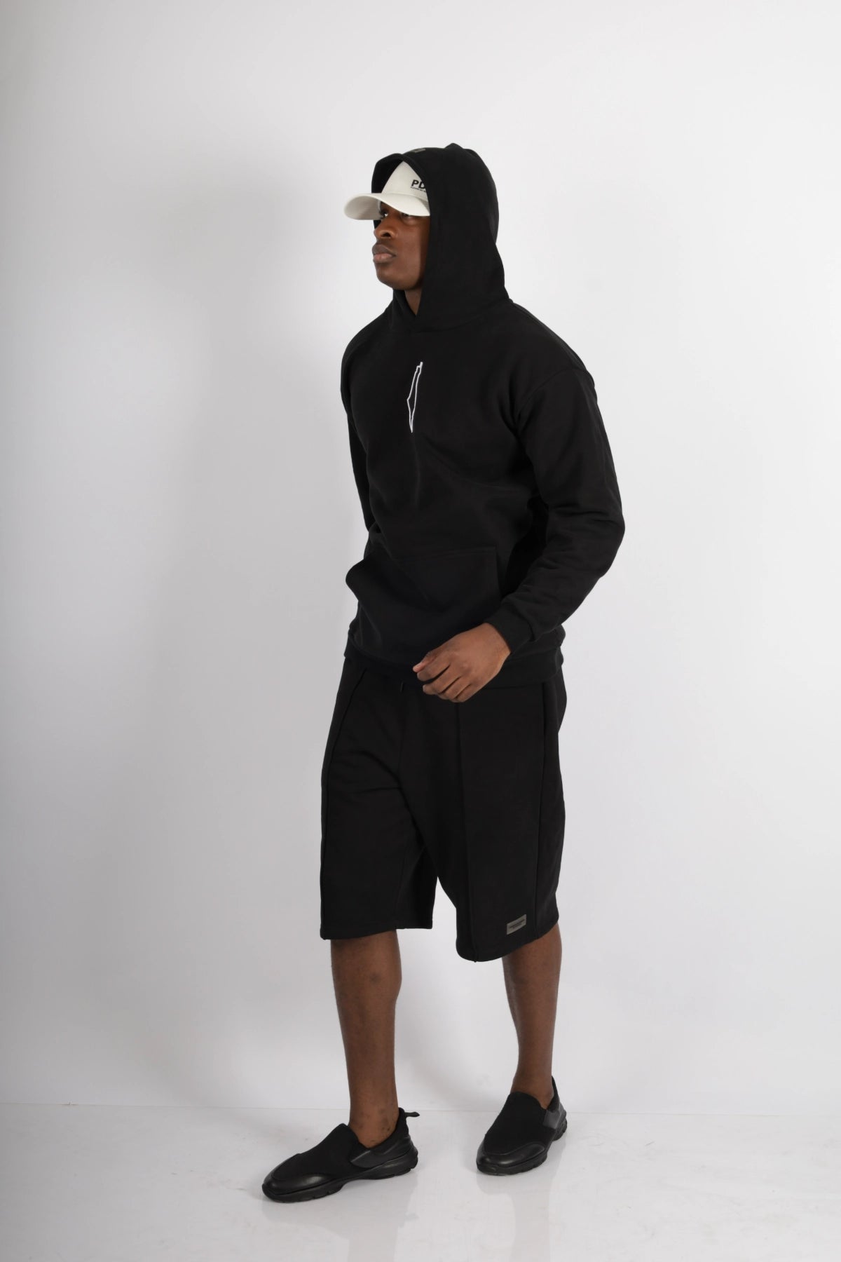 SHORT OVERSIZE ESSENTIAL